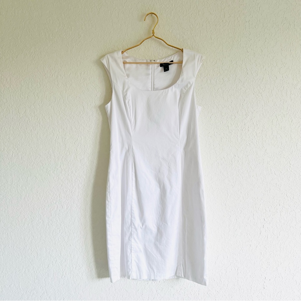 White House Black Market White Fitted Dress 🤍
